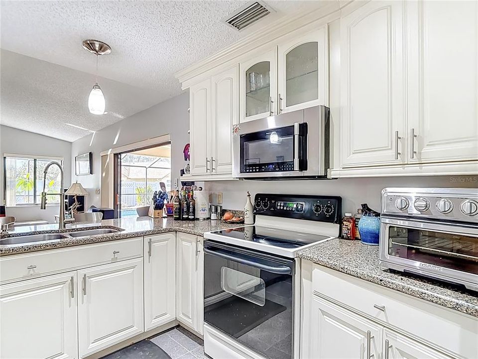 Active With Contract: $599,000 (4 beds, 3 baths, 2412 Square Feet)