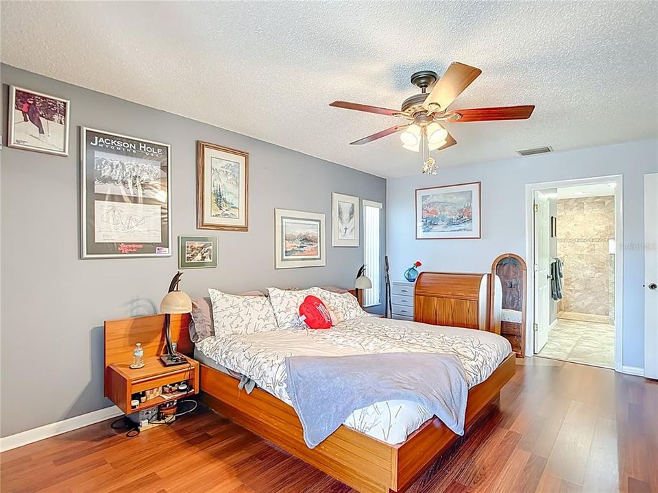 Active With Contract: $599,000 (4 beds, 3 baths, 2412 Square Feet)