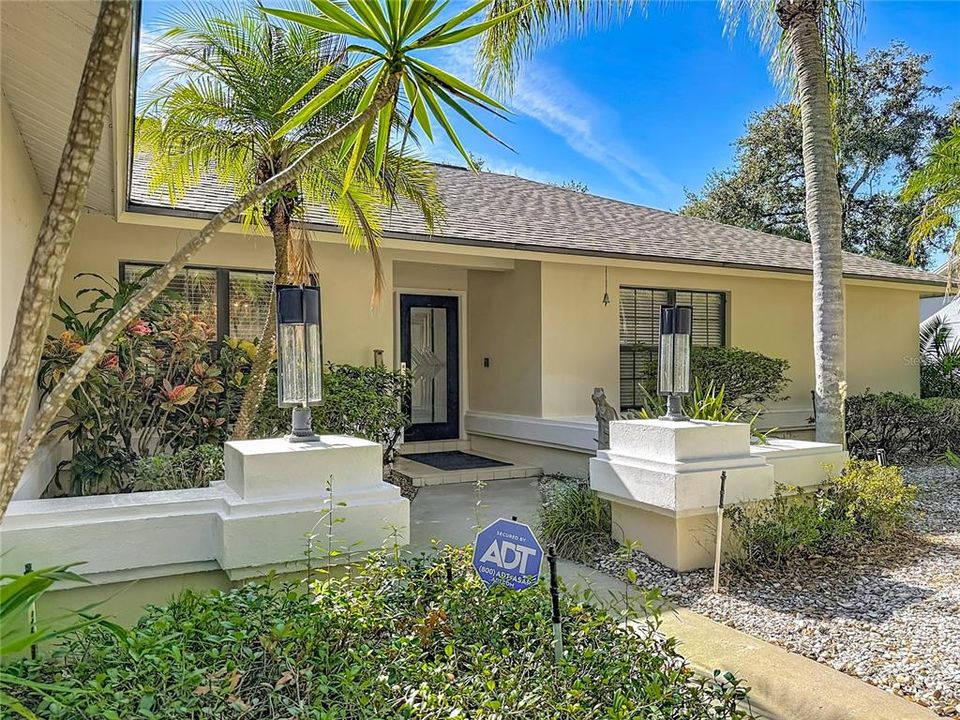 Active With Contract: $599,000 (4 beds, 3 baths, 2412 Square Feet)