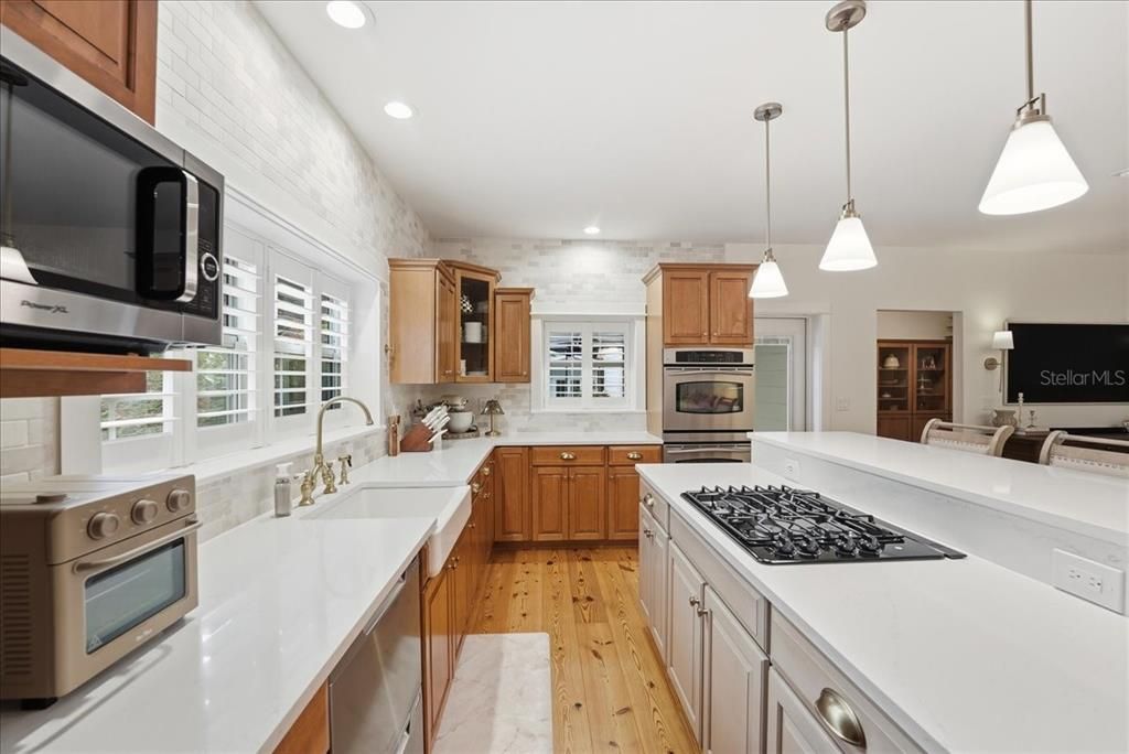 待售: $1,025,000 (4 贝兹, 2 浴室, 3087 平方英尺)