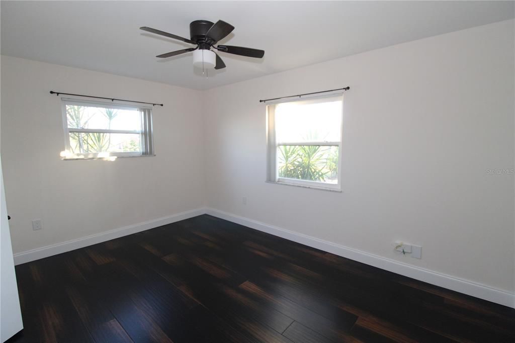 For Rent: $1,850 (2 beds, 2 baths, 1266 Square Feet)