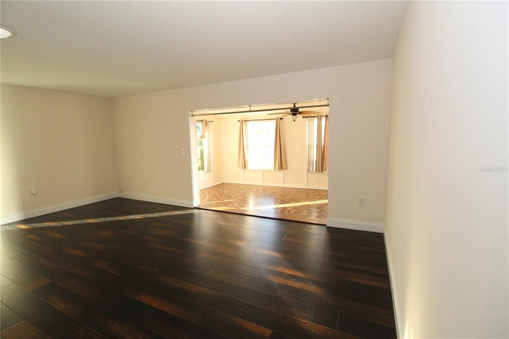 For Rent: $1,850 (2 beds, 2 baths, 1266 Square Feet)