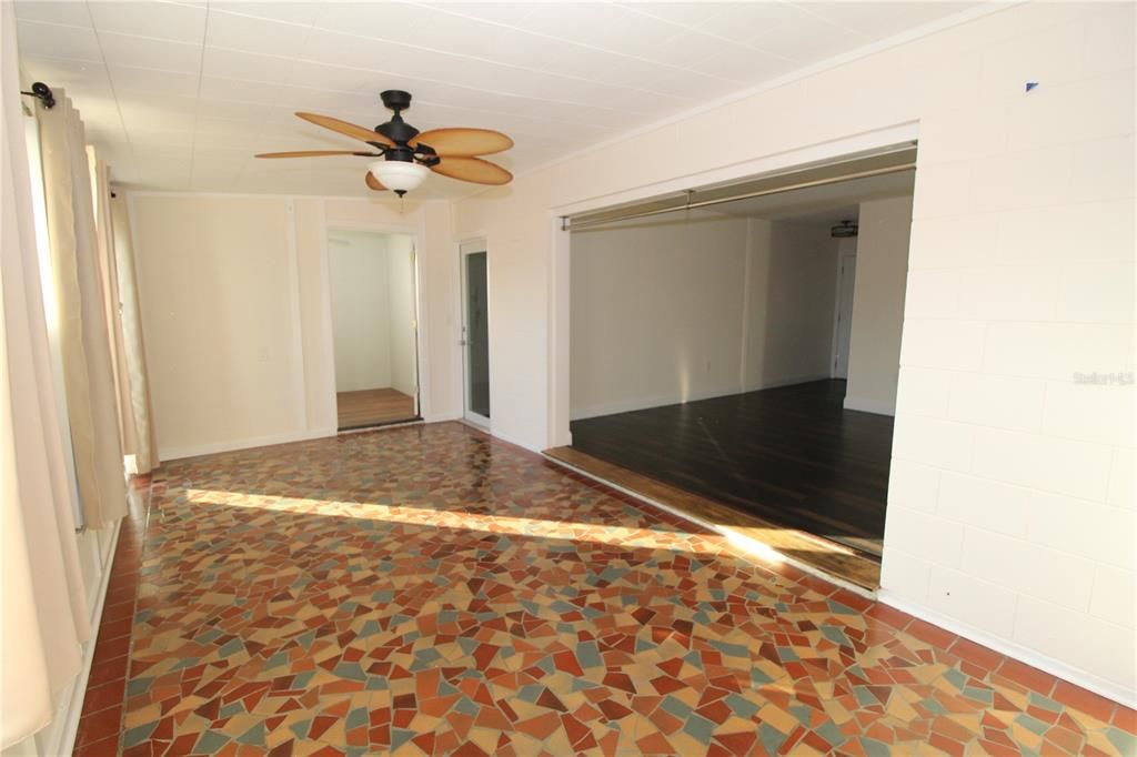 For Rent: $1,850 (2 beds, 2 baths, 1266 Square Feet)