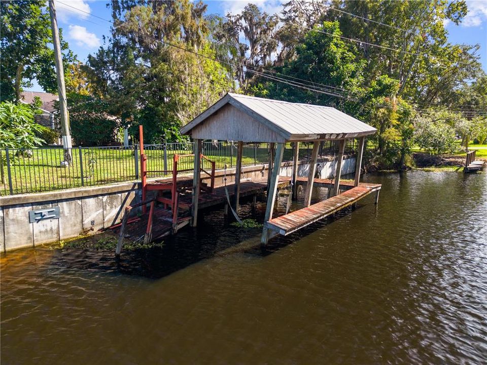 待售: $799,900 (4 贝兹, 2 浴室, 2380 平方英尺)