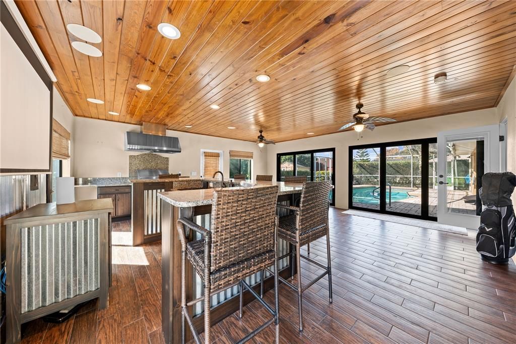 待售: $799,900 (4 贝兹, 2 浴室, 2380 平方英尺)