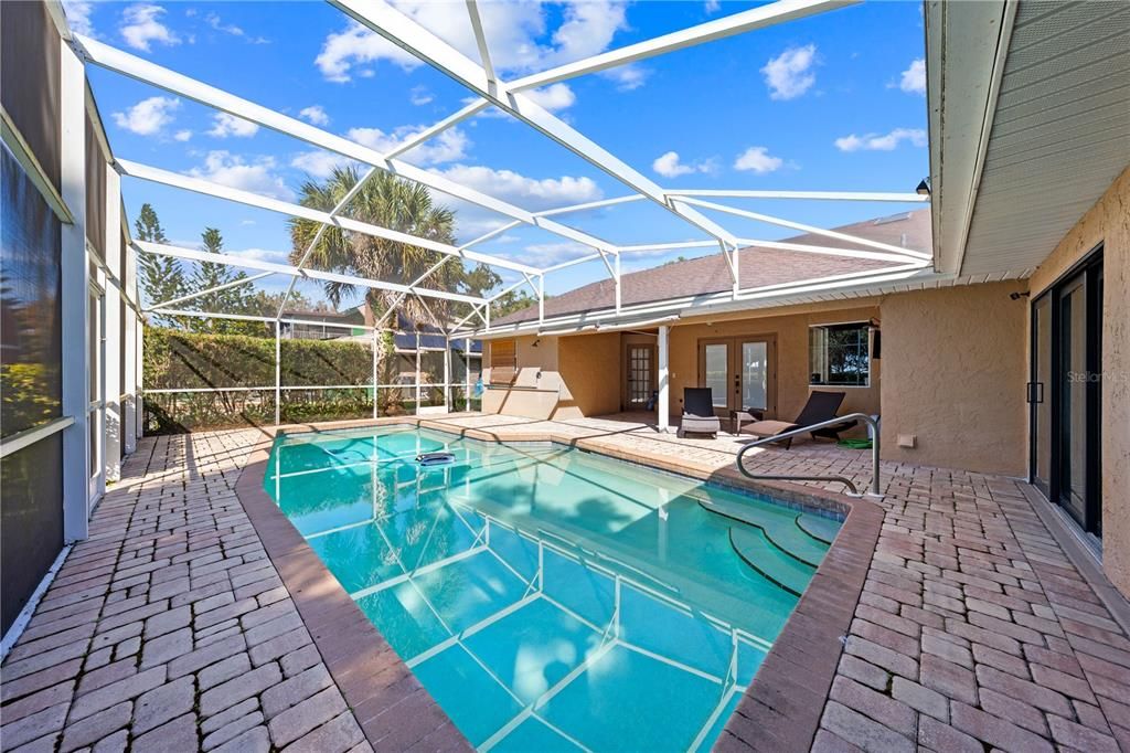 待售: $799,900 (4 贝兹, 2 浴室, 2380 平方英尺)