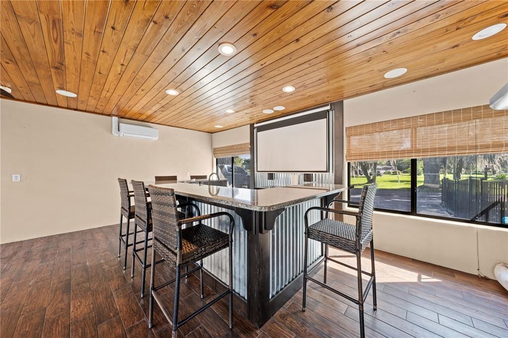 待售: $799,900 (4 贝兹, 2 浴室, 2380 平方英尺)