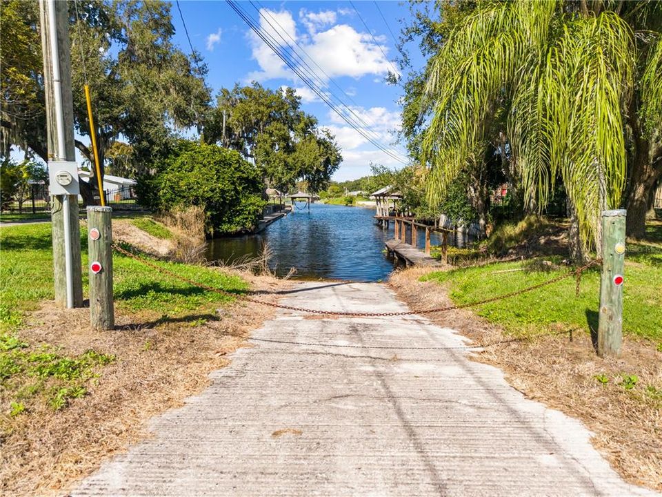 待售: $799,900 (4 贝兹, 2 浴室, 2380 平方英尺)