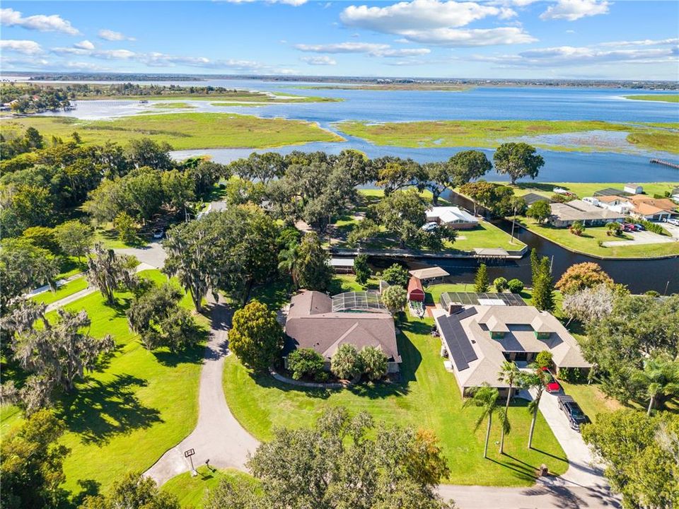 待售: $799,900 (4 贝兹, 2 浴室, 2380 平方英尺)