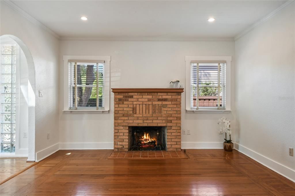 For Sale: $685,000 (3 beds, 2 baths, 1938 Square Feet)