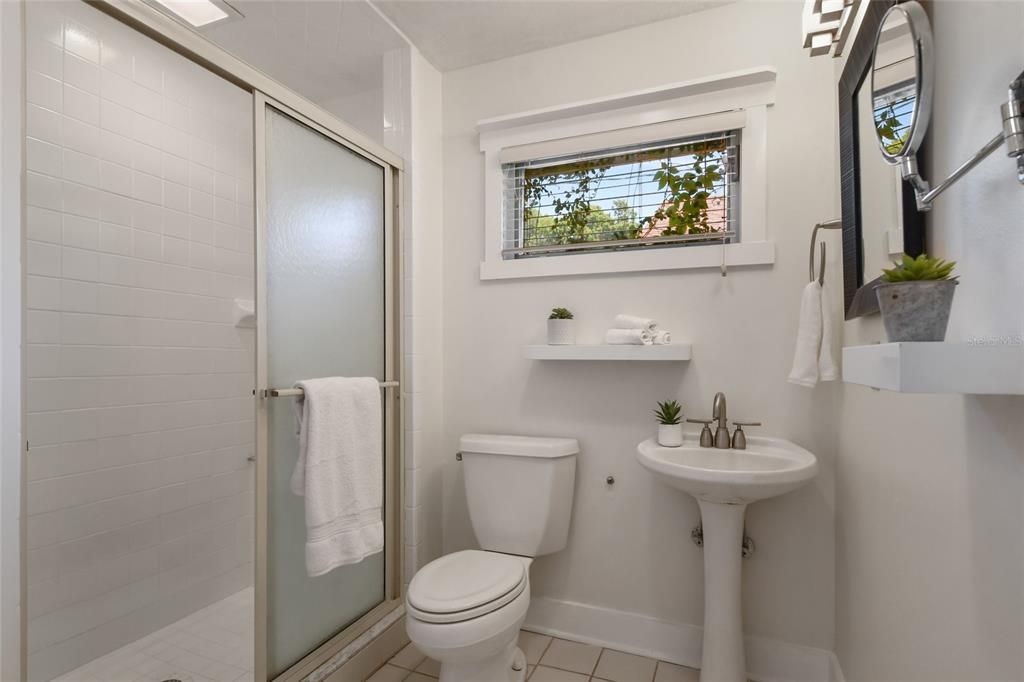 For Sale: $685,000 (3 beds, 2 baths, 1938 Square Feet)