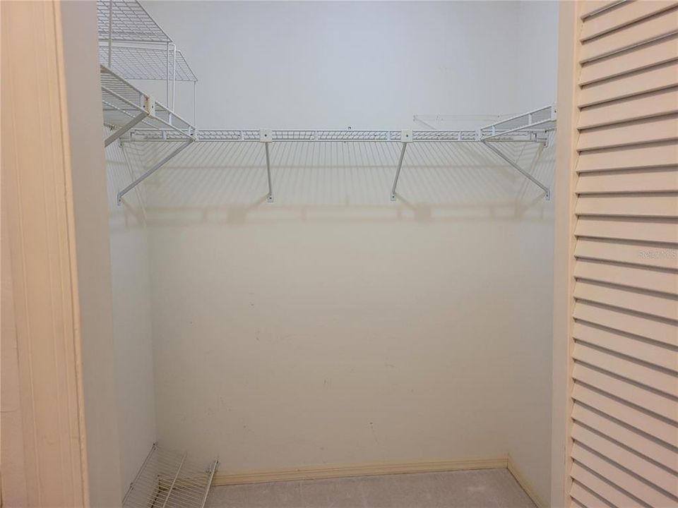 На продажу: $215,000 (2 спален, 2 ванн, 1293 Квадратных фут)