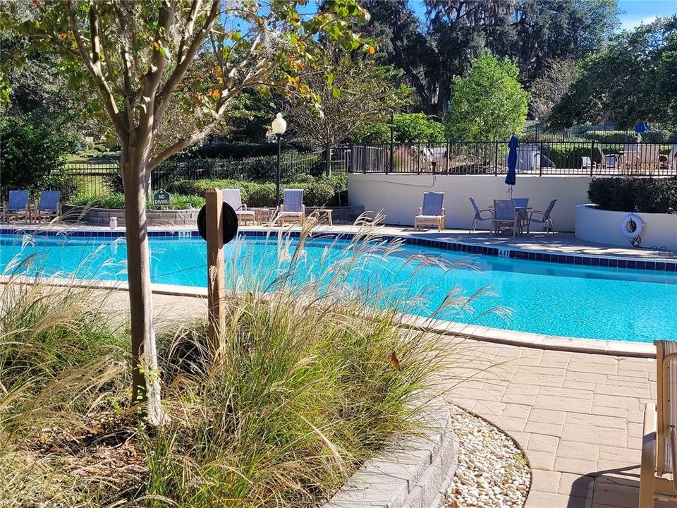 На продажу: $215,000 (2 спален, 2 ванн, 1293 Квадратных фут)