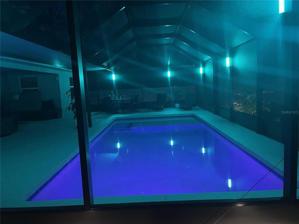 Под контрактом: $449,900 (3 спален, 2 ванн, 1636 Квадратных фут)