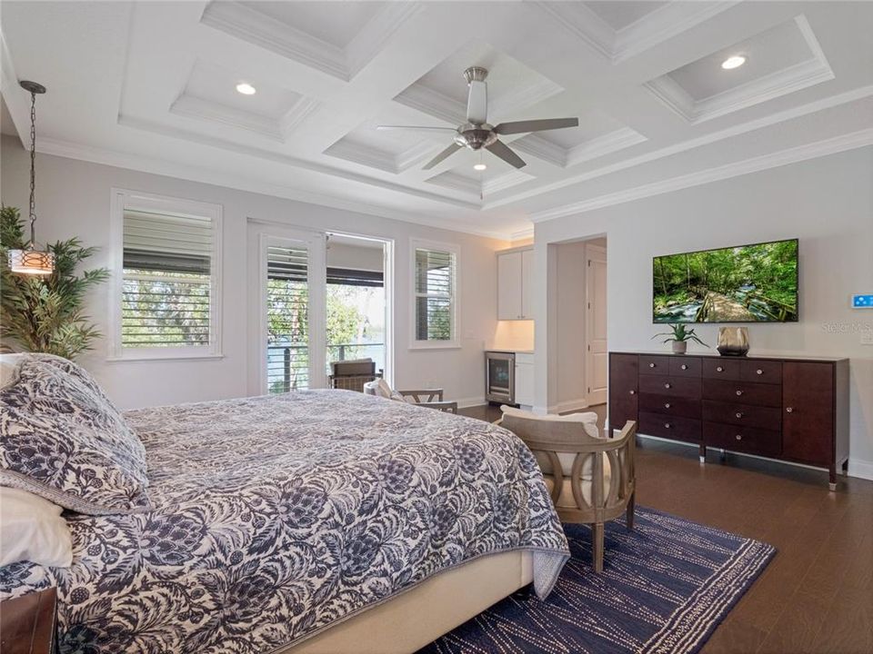 Activo con contrato: $2,495,000 (6 camas, 5 baños, 4168 Pies cuadrados)