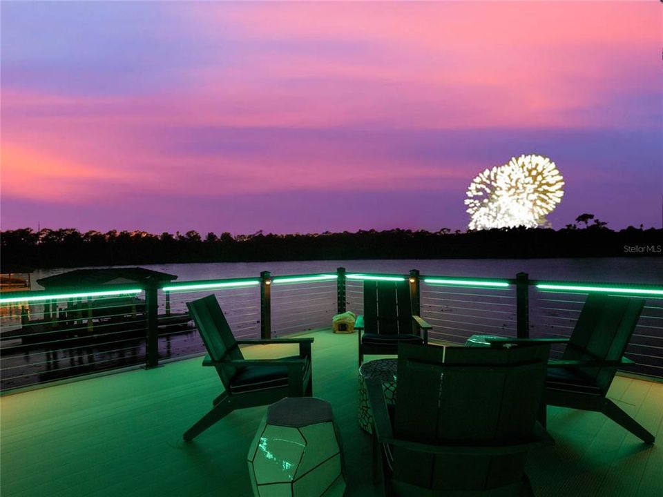 Activo con contrato: $2,495,000 (6 camas, 5 baños, 4168 Pies cuadrados)