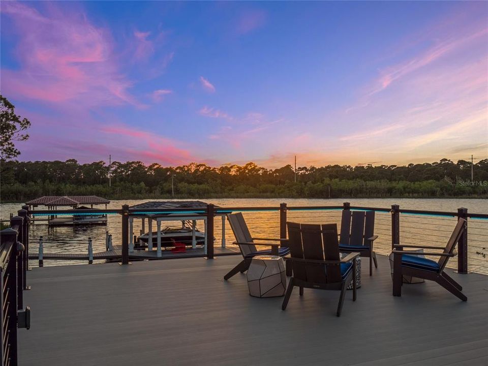 Activo con contrato: $2,495,000 (6 camas, 5 baños, 4168 Pies cuadrados)