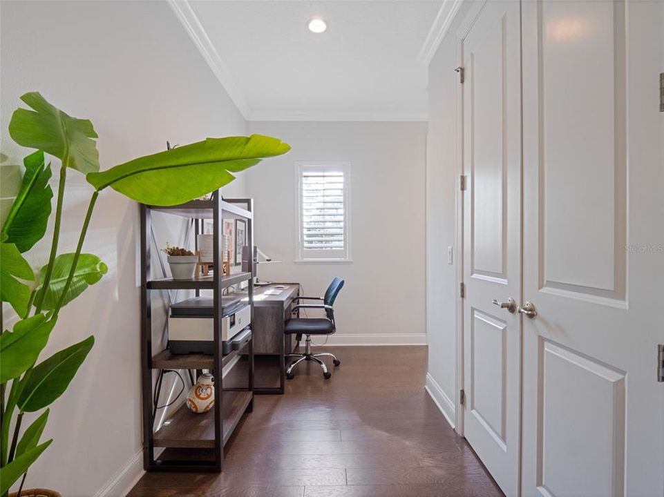 Activo con contrato: $2,495,000 (6 camas, 5 baños, 4168 Pies cuadrados)