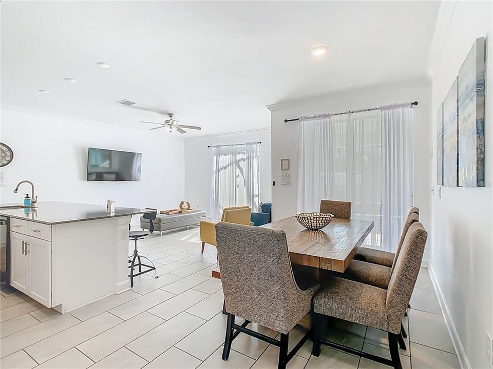 For Sale: $459,900 (4 beds, 3 baths, 1914 Square Feet)