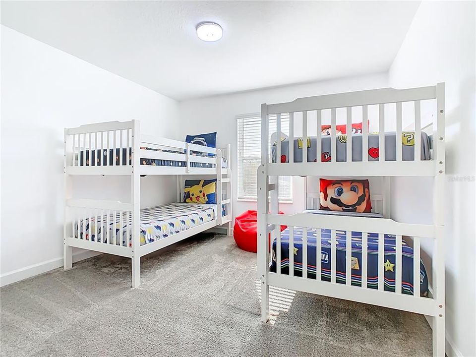 For Sale: $459,900 (4 beds, 3 baths, 1914 Square Feet)