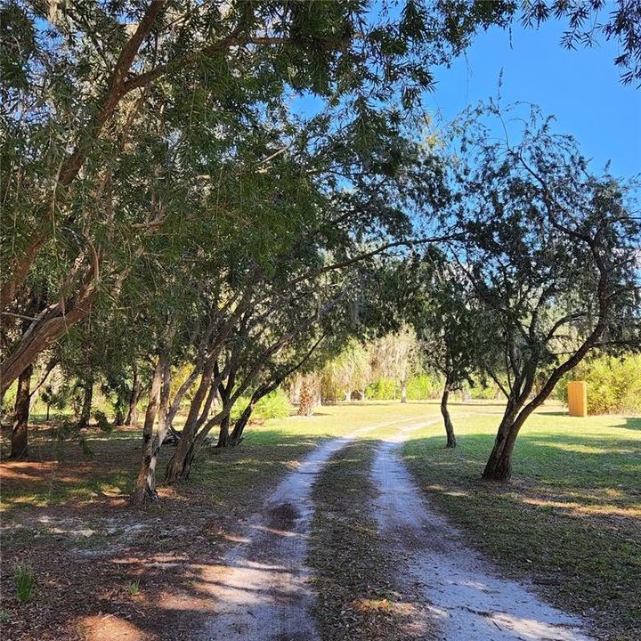 На продажу: $415,000 (3 спален, 2 ванн, 2136 Квадратных фут)