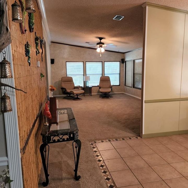 На продажу: $415,000 (3 спален, 2 ванн, 2136 Квадратных фут)