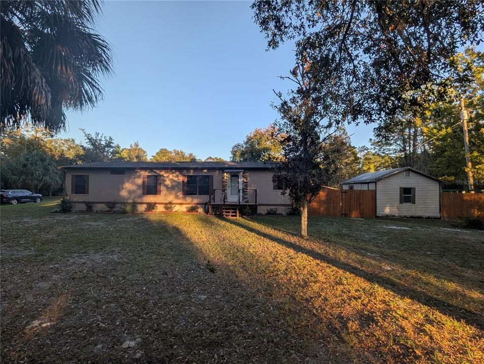 На продажу: $415,000 (3 спален, 2 ванн, 2136 Квадратных фут)