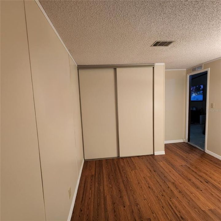 На продажу: $415,000 (3 спален, 2 ванн, 2136 Квадратных фут)