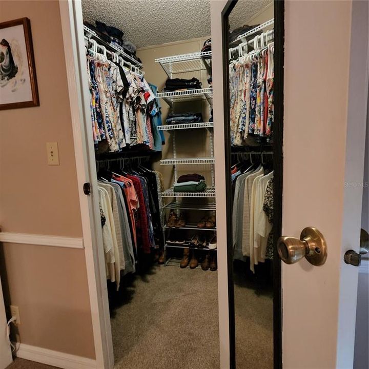 На продажу: $415,000 (3 спален, 2 ванн, 2136 Квадратных фут)