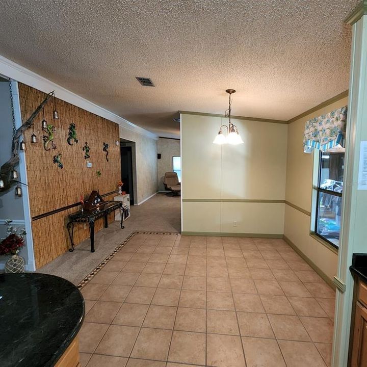 На продажу: $415,000 (3 спален, 2 ванн, 2136 Квадратных фут)