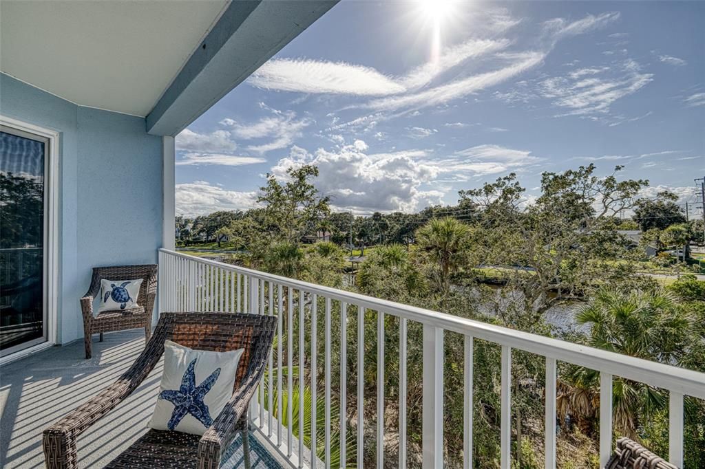 待售: $569,000 (3 贝兹, 2 浴室, 1603 平方英尺)