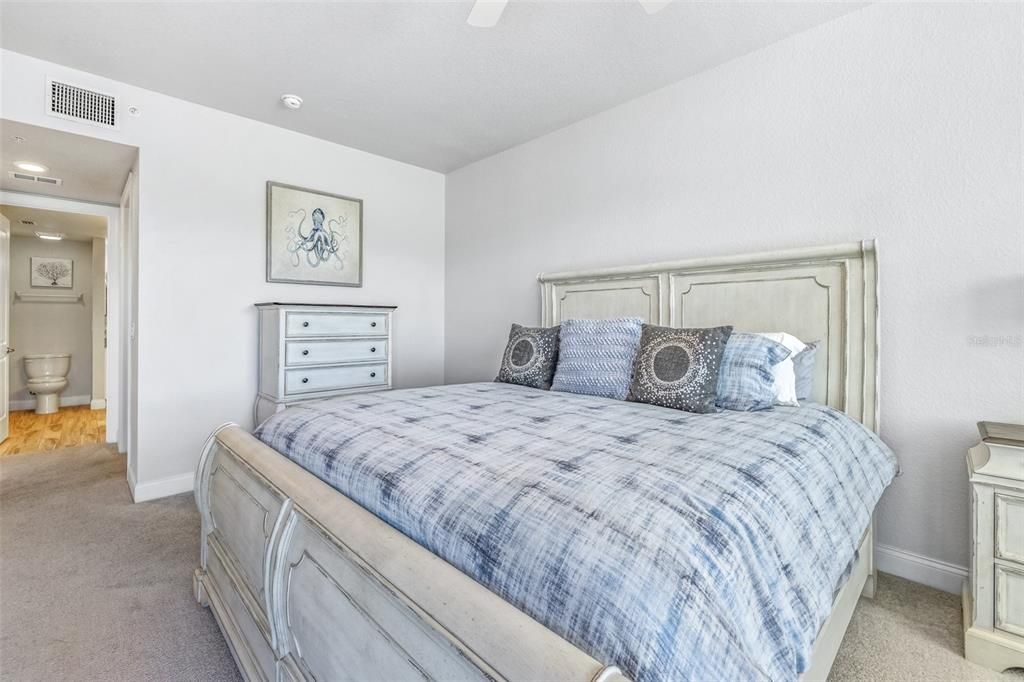 待售: $569,000 (3 贝兹, 2 浴室, 1603 平方英尺)