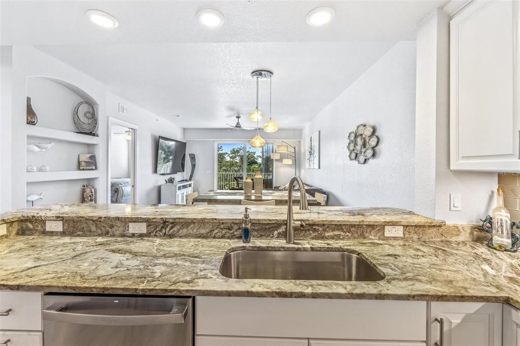 待售: $569,000 (3 贝兹, 2 浴室, 1603 平方英尺)