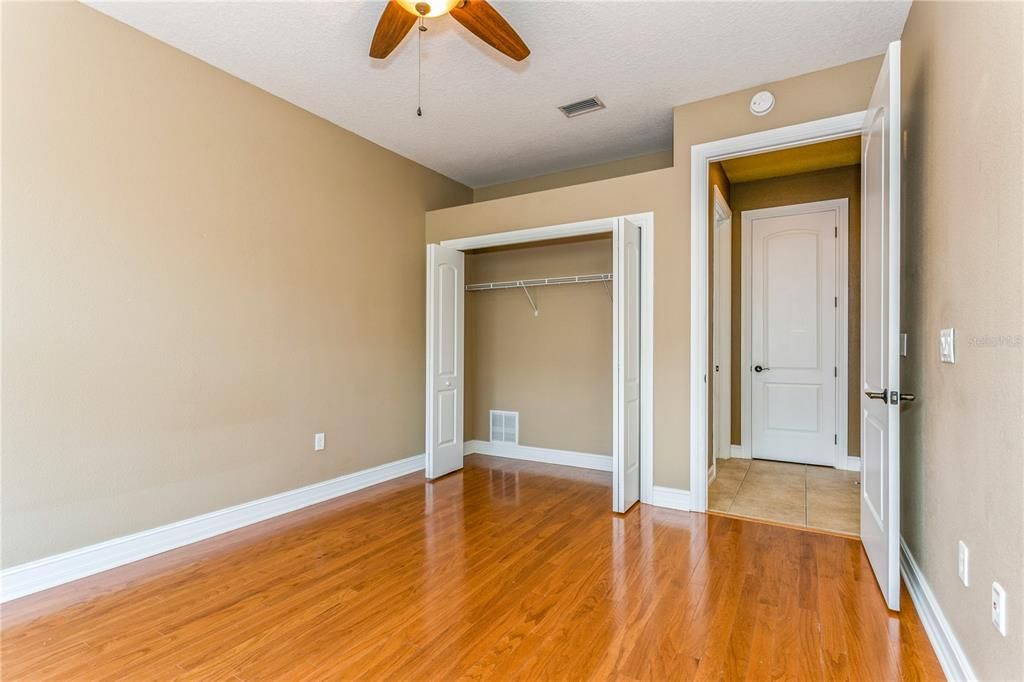 Active With Contract: $3,000 (3 beds, 3 baths, 2431 Square Feet)