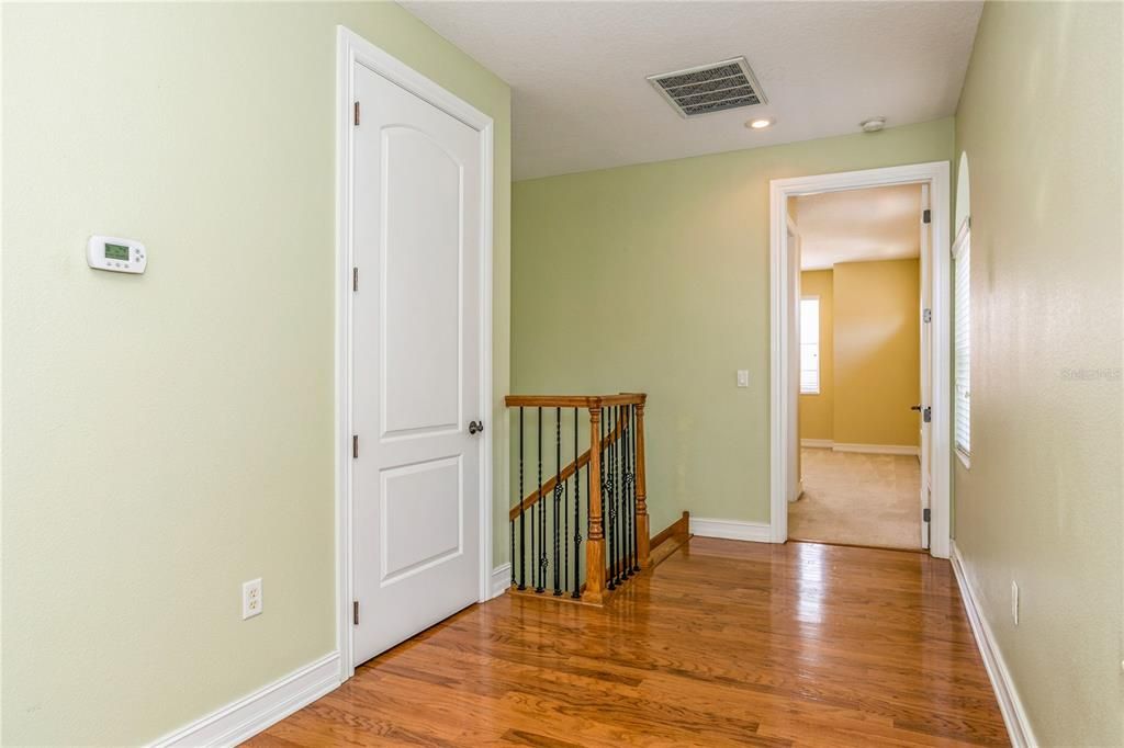 Active With Contract: $3,000 (3 beds, 3 baths, 2431 Square Feet)