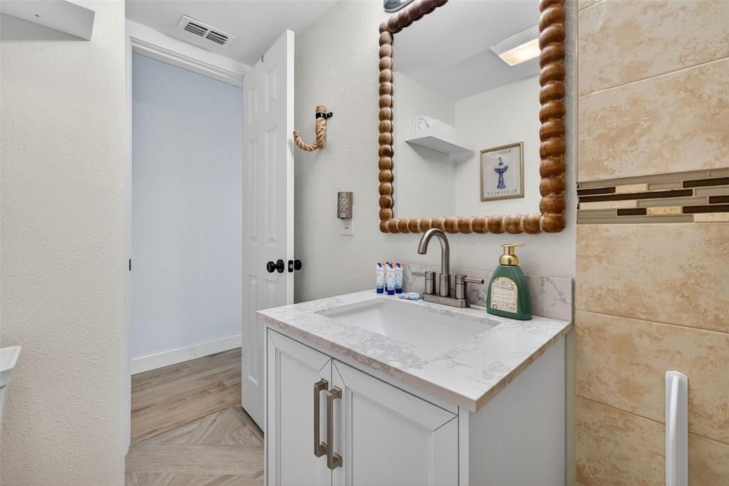 En Venta: $299,000 (1 camas, 1 baños, 393 Pies cuadrados)