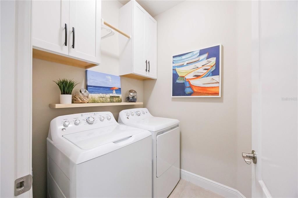 На продажу: $409,000 (2 спален, 2 ванн, 1524 Квадратных фут)