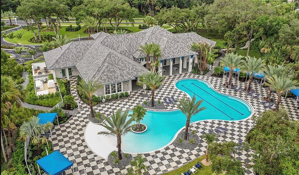 На продажу: $409,000 (2 спален, 2 ванн, 1524 Квадратных фут)