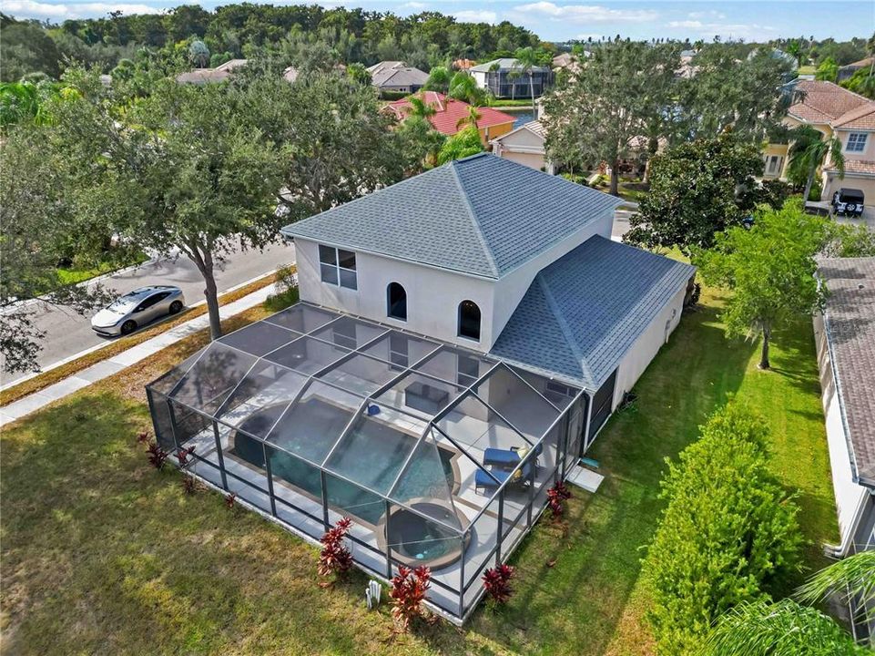 Под контрактом: $499,950 (3 спален, 2 ванн, 2016 Квадратных фут)