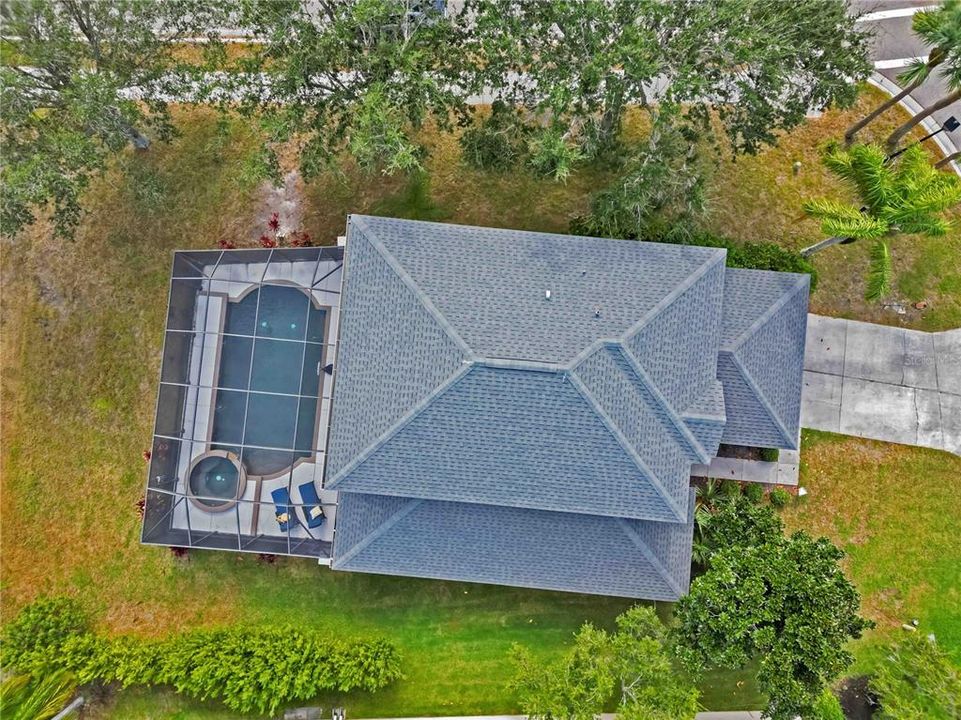 Под контрактом: $499,950 (3 спален, 2 ванн, 2016 Квадратных фут)