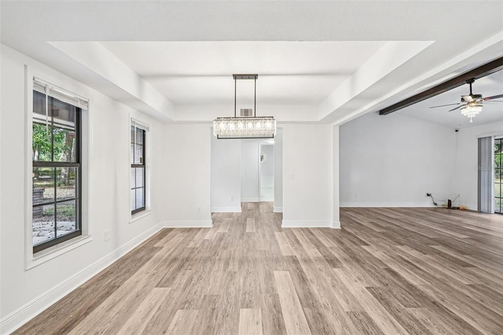 For Sale: $550,000 (3 beds, 2 baths, 1975 Square Feet)