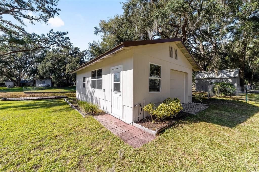 待售: $250,000 (3 贝兹, 2 浴室, 1456 平方英尺)