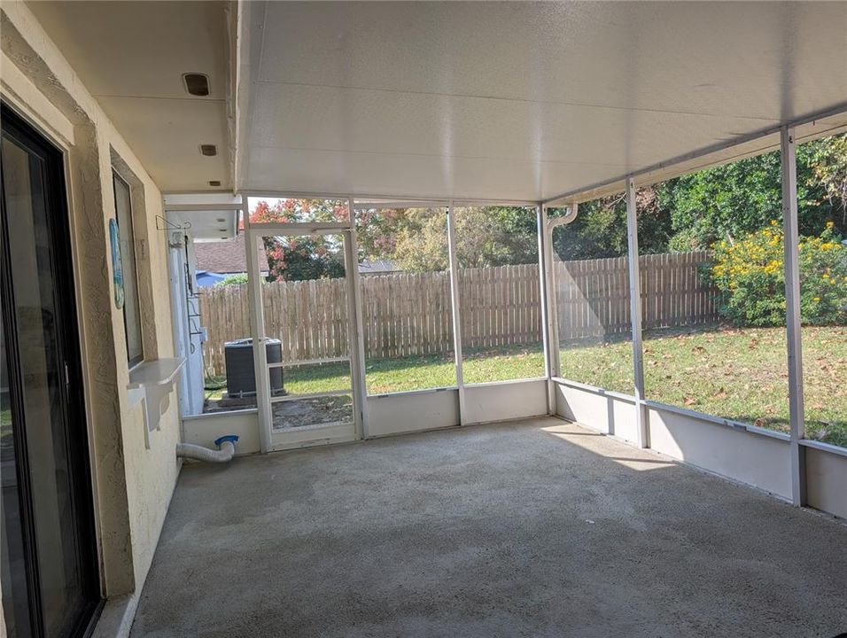 En Venta: $234,000 (2 camas, 2 baños, 1150 Pies cuadrados)