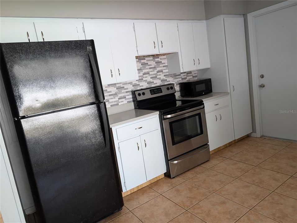 En Venta: $234,000 (2 camas, 2 baños, 1150 Pies cuadrados)