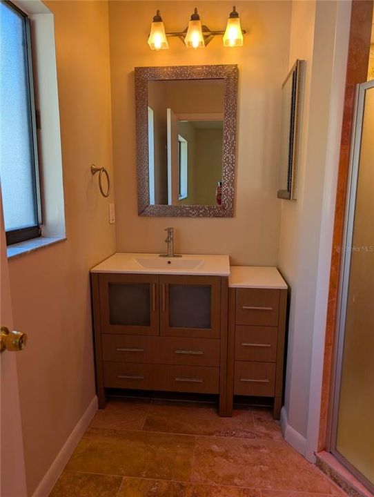 En Venta: $234,000 (2 camas, 2 baños, 1150 Pies cuadrados)