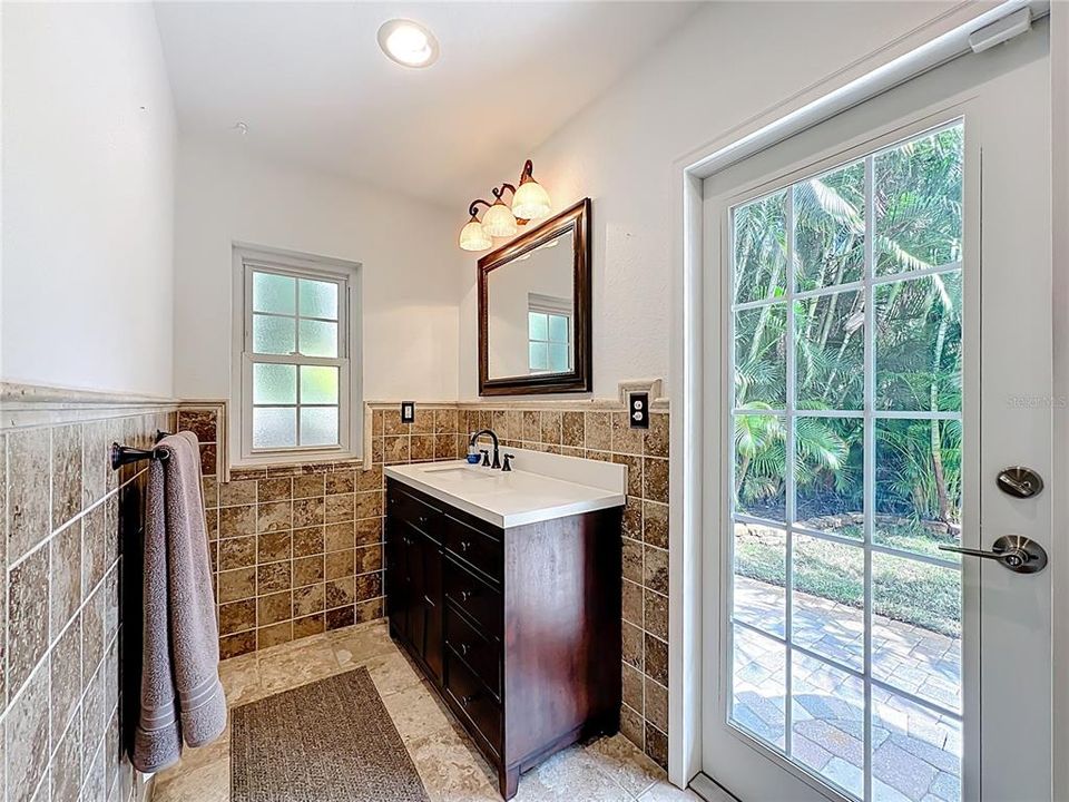 For Sale: $795,000 (3 beds, 2 baths, 1532 Square Feet)