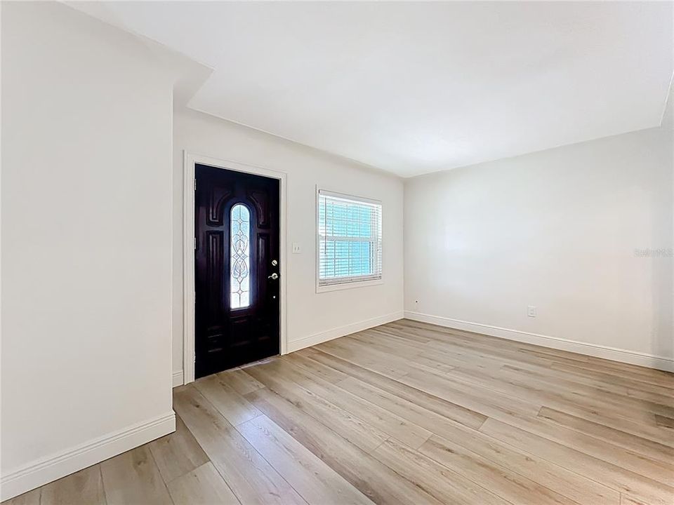 For Sale: $795,000 (3 beds, 2 baths, 1532 Square Feet)