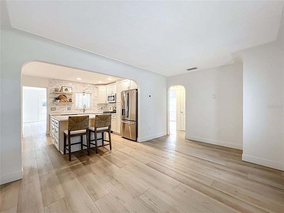 For Sale: $795,000 (3 beds, 2 baths, 1532 Square Feet)