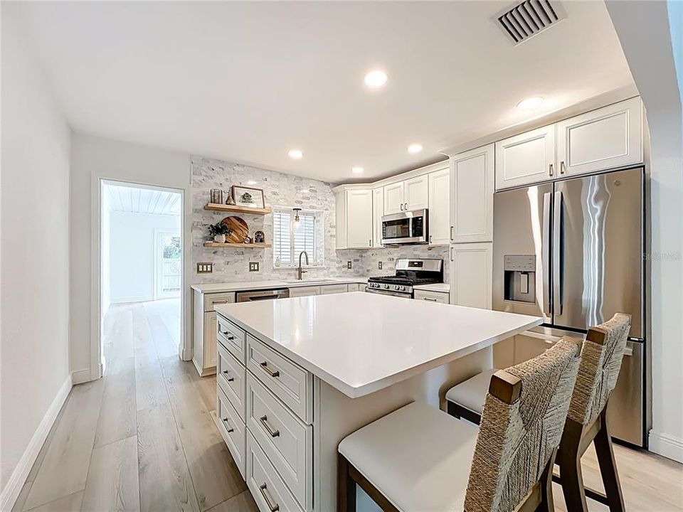 For Sale: $795,000 (3 beds, 2 baths, 1532 Square Feet)