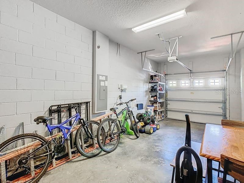 For Sale: $588,900 (4 beds, 2 baths, 2351 Square Feet)